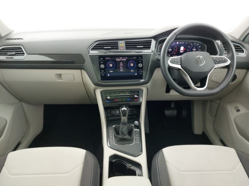 Used Volkswagen Tiguan 2022 for sale - 76392945: Photo 2