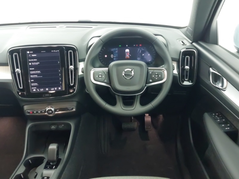 Used Volvo XC40 2025 for sale - 77530827: Photo 7