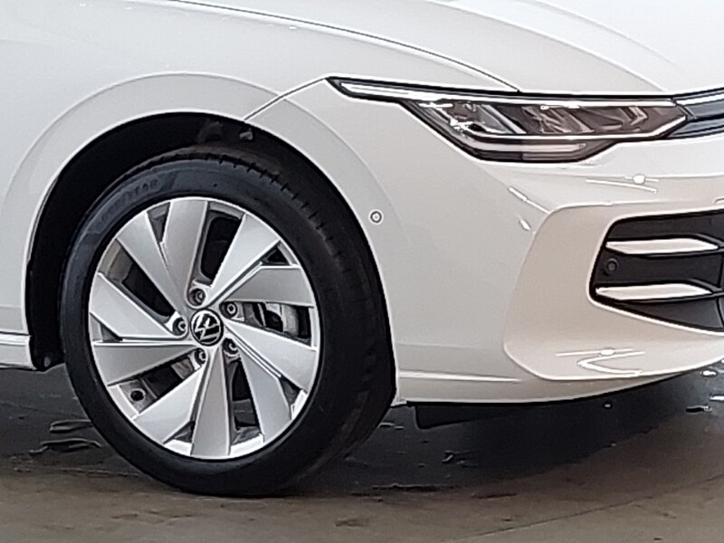 Used Volkswagen Golf 2024 for sale - 77495358: Photo 9