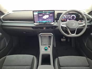 Used Volkswagen T-Roc 2026 for sale - 79311124: Photo