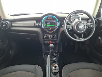 Used MINI Hatch 2018 for sale - 78740378: Photo