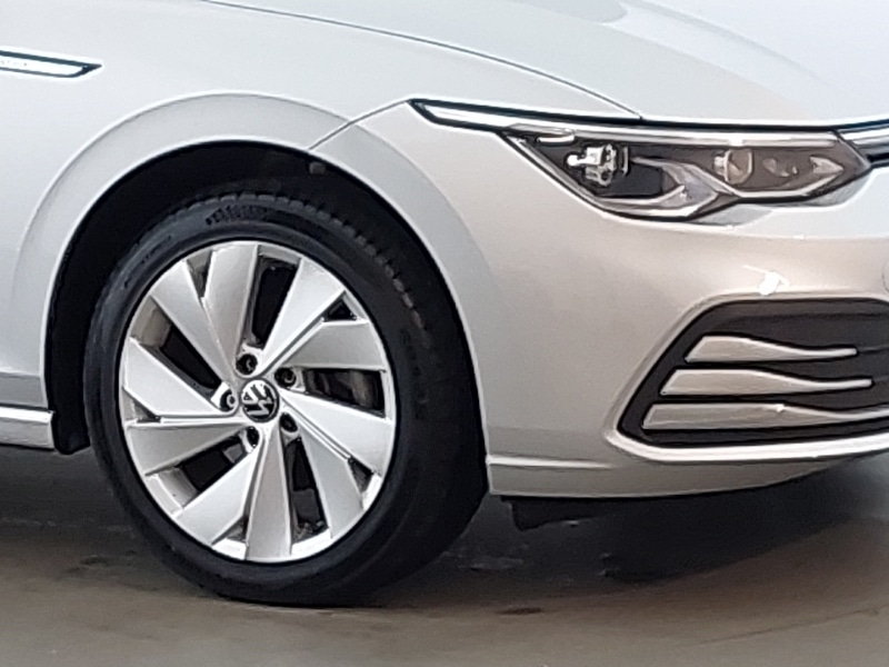 Used Volkswagen Golf 2021 for sale - 76893631: Photo 9