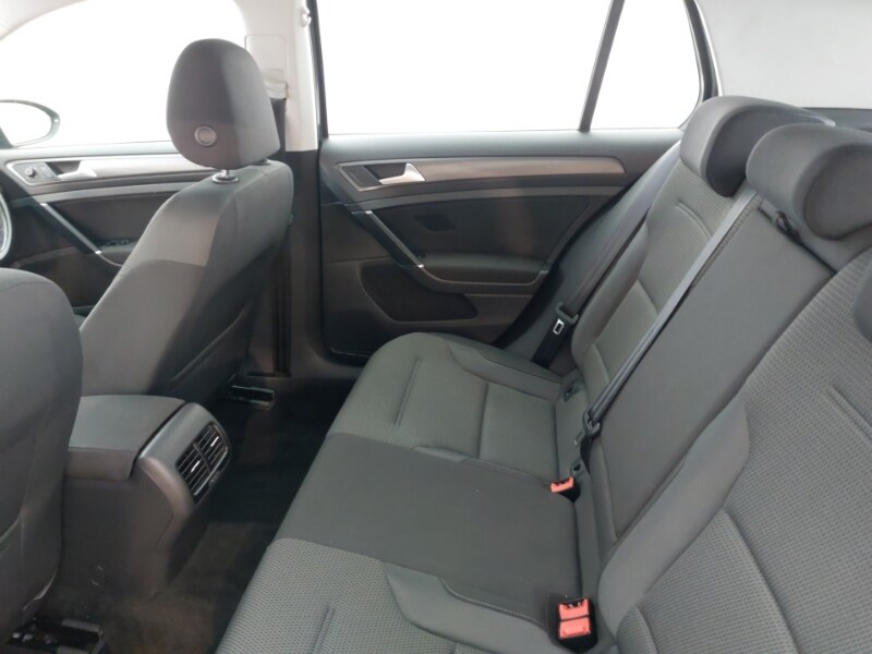 Used Volkswagen Golf 2019 for sale - 78178863: Photo 6