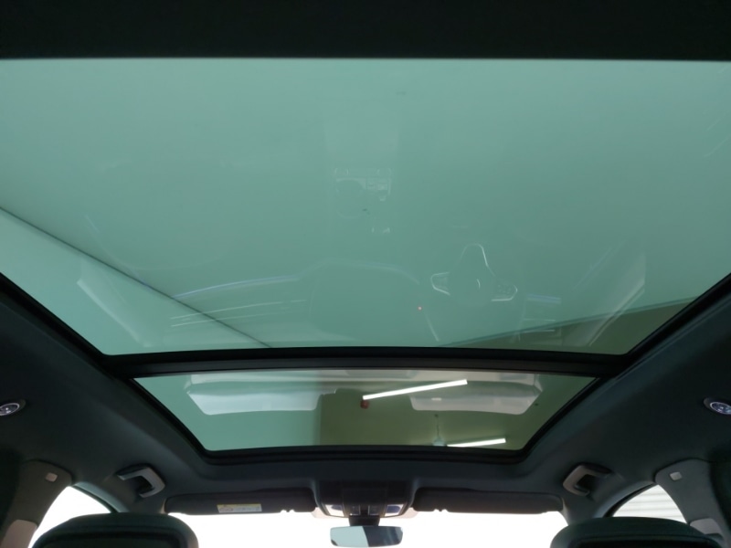 Used Volkswagen Touareg 2024 for sale - 78125557: Photo 16