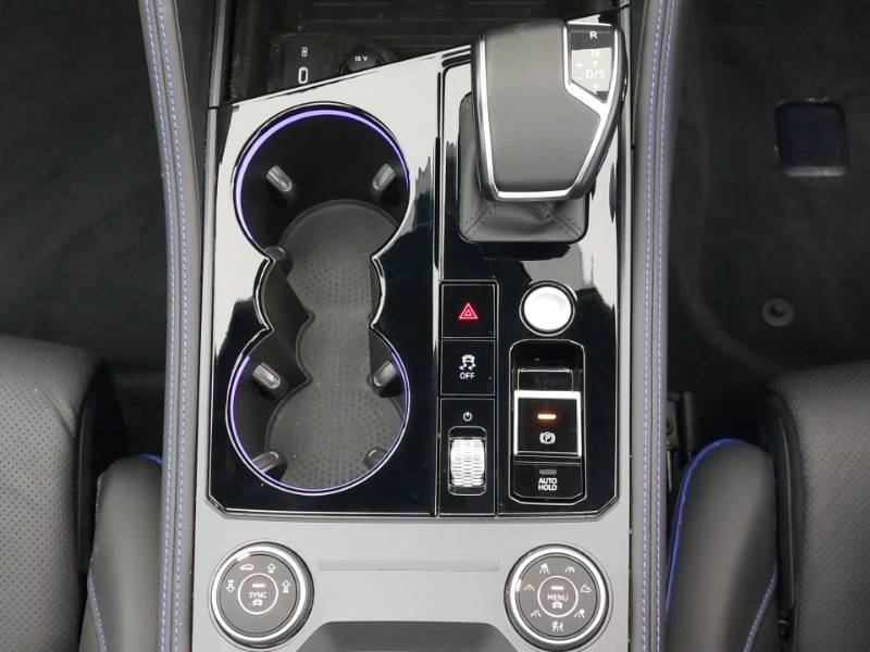 Used Volkswagen Touareg 2024 for sale - 78125557: Photo 18