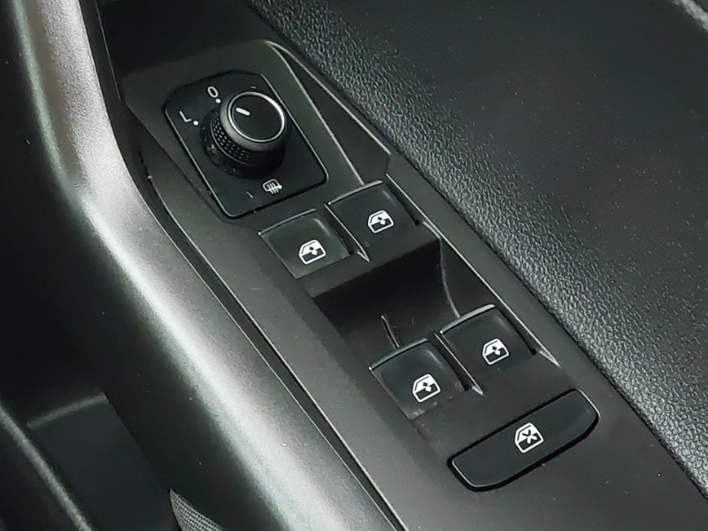 Used Volkswagen Polo 2018 for sale - 76548729: Photo 19