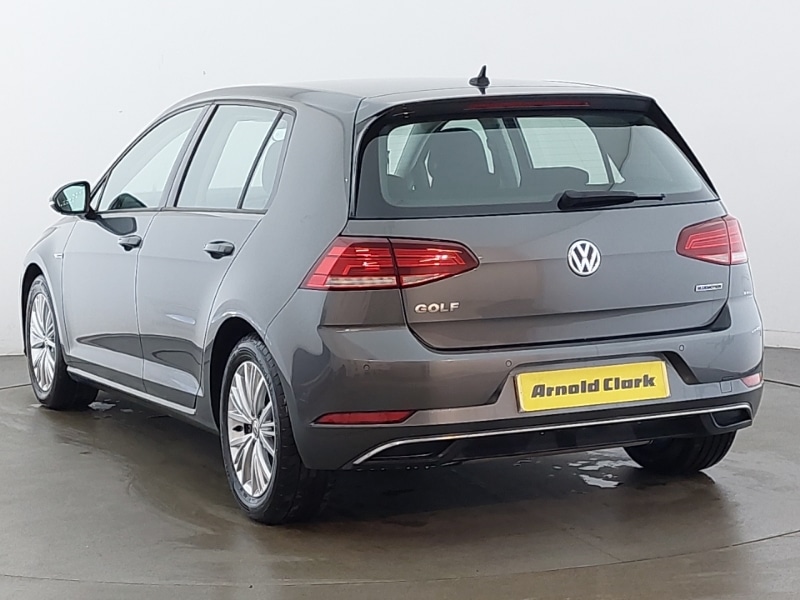 Used Volkswagen Golf 2018 for sale - 76054647: Photo 3