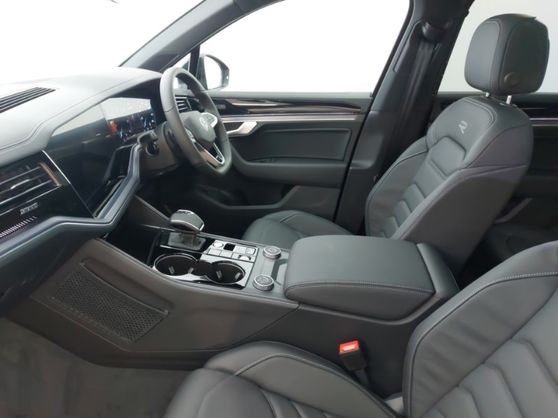 Used Volkswagen Touareg 2025 for sale - 76695944: Photo 5