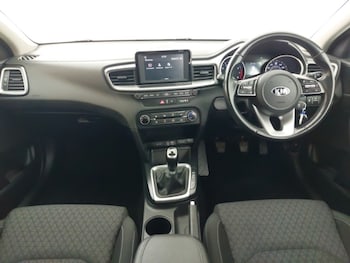 Used Kia Ceed 2018 for sale - 75417624: Photo