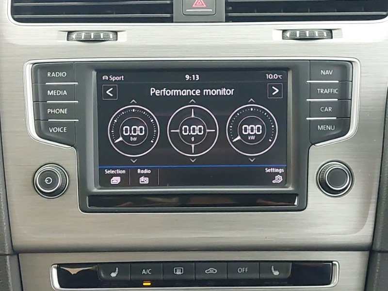 Used Volkswagen Golf 2017 for sale - 77922104: Photo 10