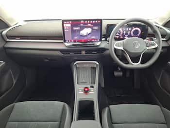 Used Volkswagen T-Roc 2026 for sale - 79315763: Photo