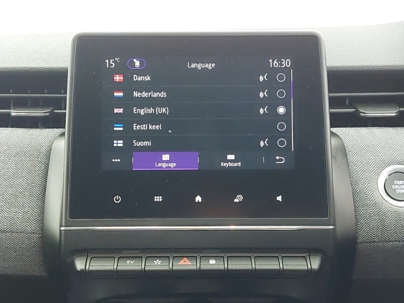 Used Renault Clio 2024 for sale - 76880304: Photo 16