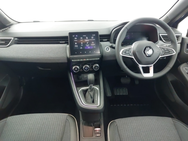 Used Renault Clio 2024 for sale - 76880304: Photo 2