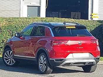 Used Volkswagen T-Roc 2022 for sale - 75633708: Photo