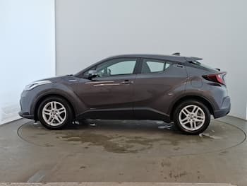 Used Toyota C-HR 2021 for sale - 79662205: Photo