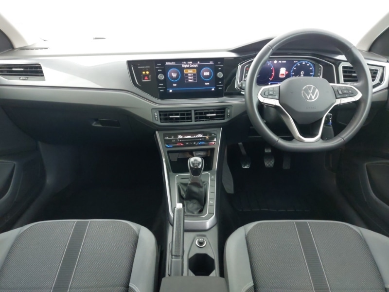 Used Volkswagen Polo 2022 for sale - 77284642: Photo 2