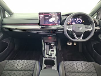 Used Volkswagen Golf 2025 for sale - 79517669: Photo