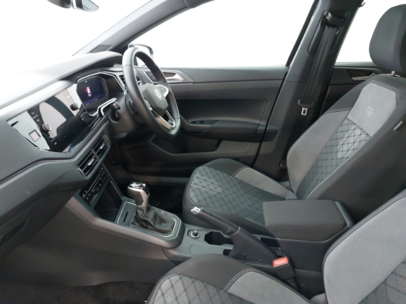 Used Volkswagen Polo 2024 for sale - 77114536: Photo 5