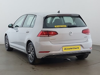 Used Volkswagen Golf 2018 for sale - 78355455: Photo