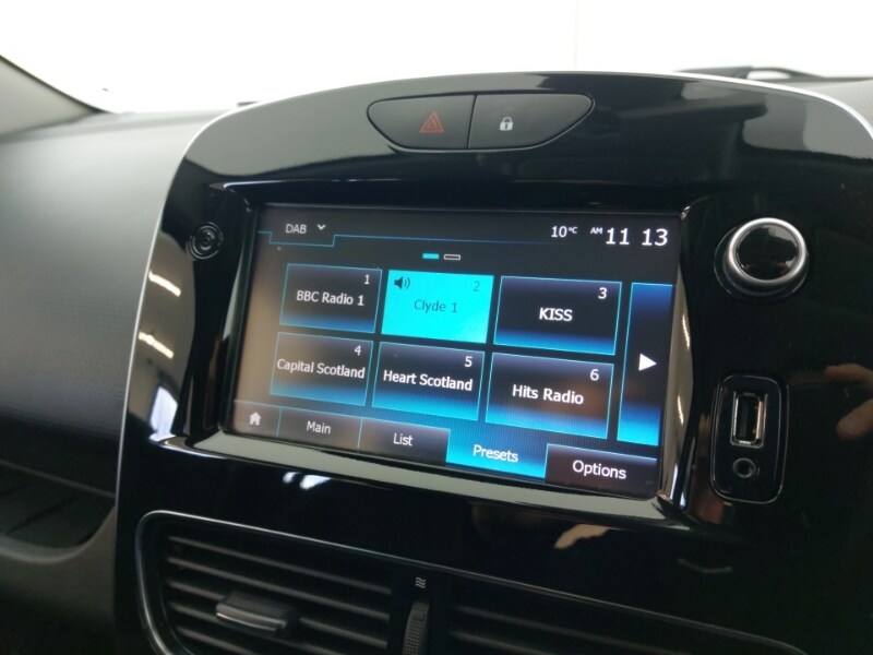 Used Renault Clio 2018 for sale - 76683517: Photo 10