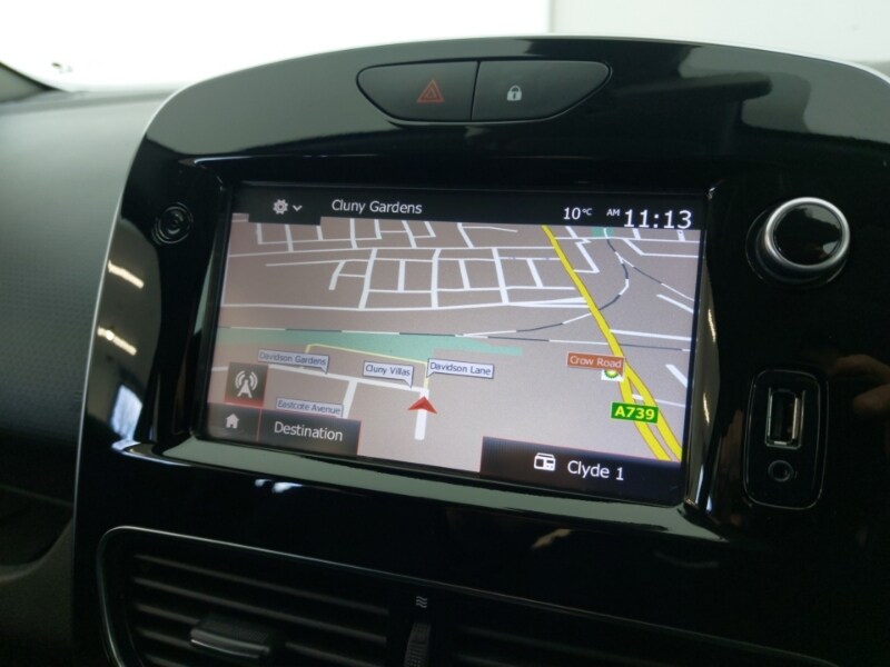 Used Renault Clio 2018 for sale - 76683517: Photo 11