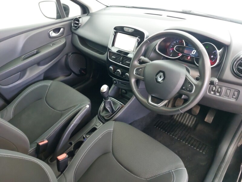 Used Renault Clio 2018 for sale - 76683517: Photo 13