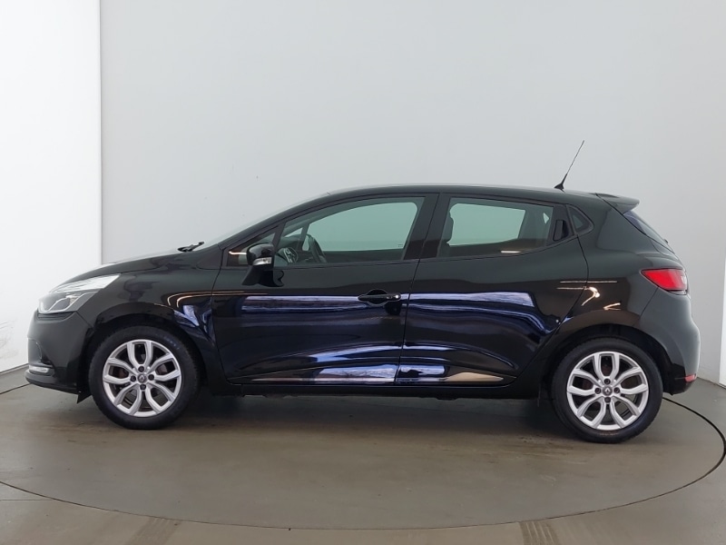 Used Renault Clio 2018 for sale - 76683517: Photo 4