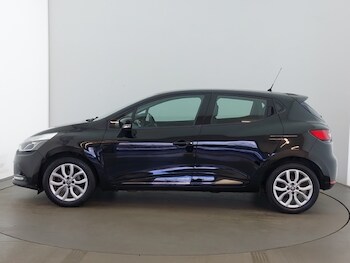 Used Renault Clio 2018 for sale - 76683517: Photo