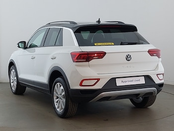 Used Volkswagen T-Roc 2024 for sale - 78290894: Photo