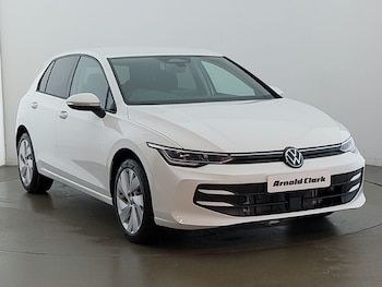 Used Volkswagen Golf 2025 for sale - 76970500: Photo