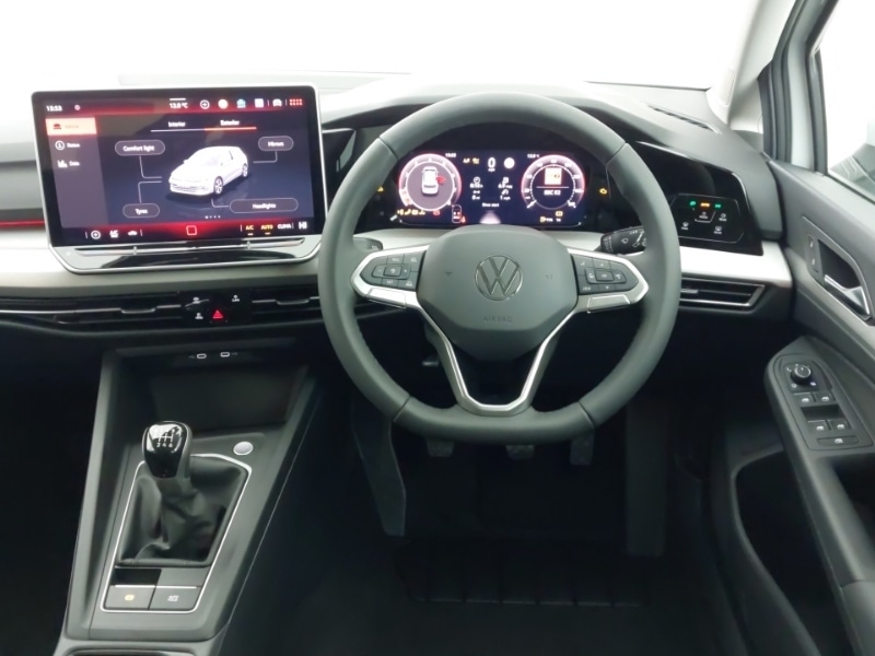 Used Volkswagen Golf 2025 for sale - 76970500: Photo 7