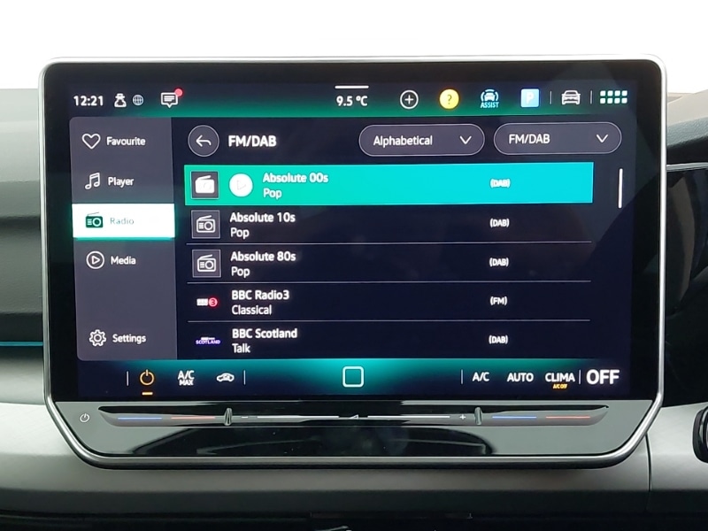 Used Volkswagen Golf 2025 for sale - 76970515: Photo 14