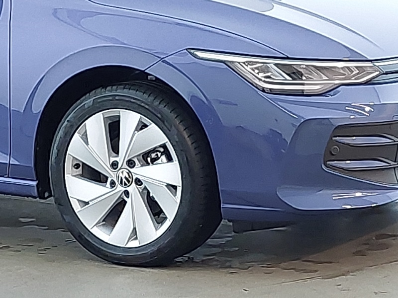 Used Volkswagen Golf 2025 for sale - 76970515: Photo 9