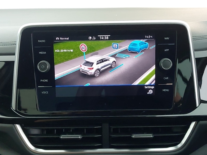 Used Volkswagen T-Roc 2022 for sale - 76493504: Photo 16