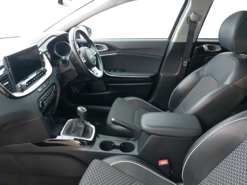 Used Kia Ceed 2023 for sale - 76893624: Photo 5