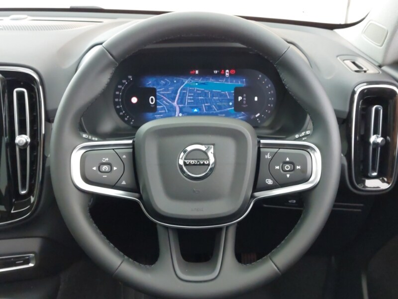 Used Volvo XC40 2025 for sale - 78046392: Photo 13