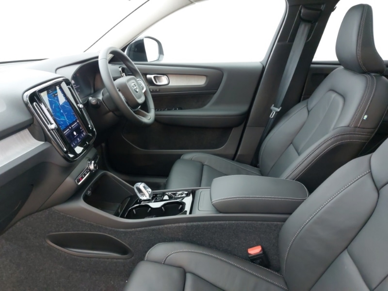 Used Volvo XC40 2025 for sale - 78046392: Photo 5