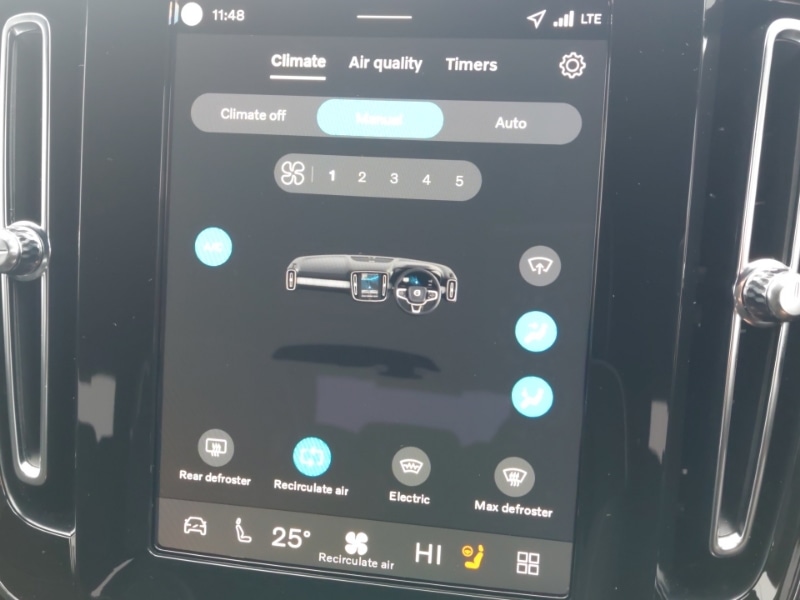 Used Volvo XC40 2025 for sale - 78093594: Photo 15