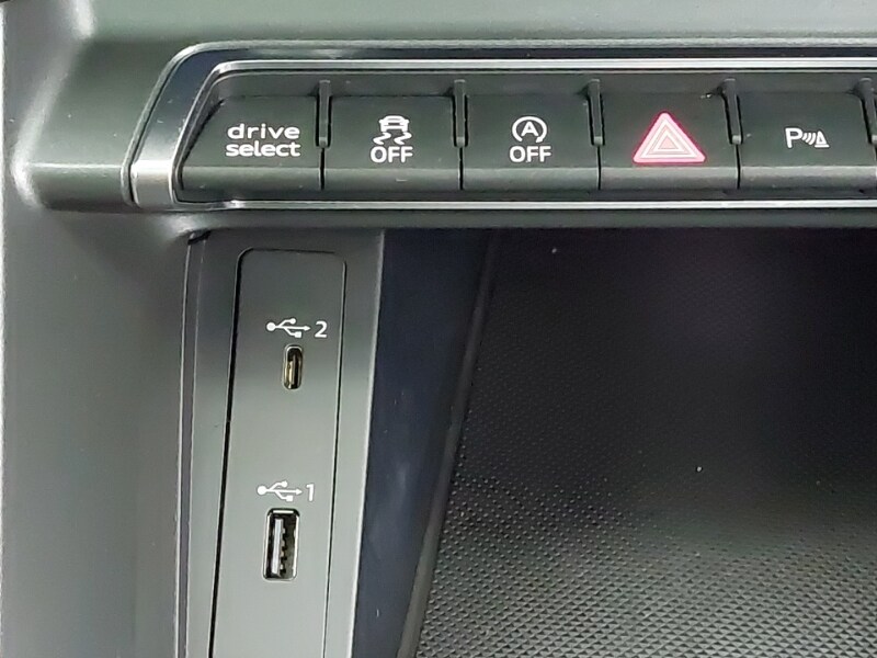 Used Audi Q3 2019 for sale - 77299570: Photo 17