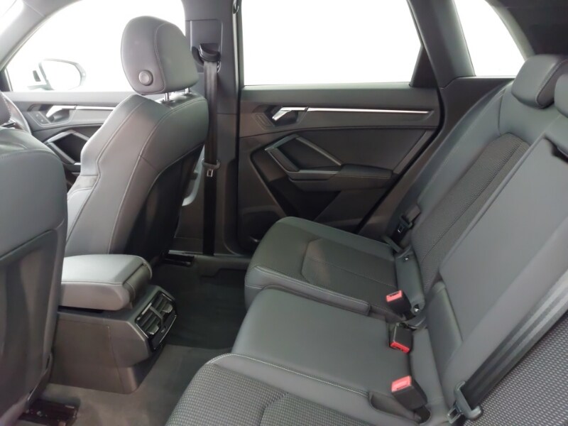 Used Audi Q3 2019 for sale - 77299570: Photo 6