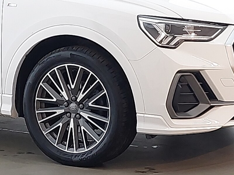 Used Audi Q3 2019 for sale - 77299570: Photo 9