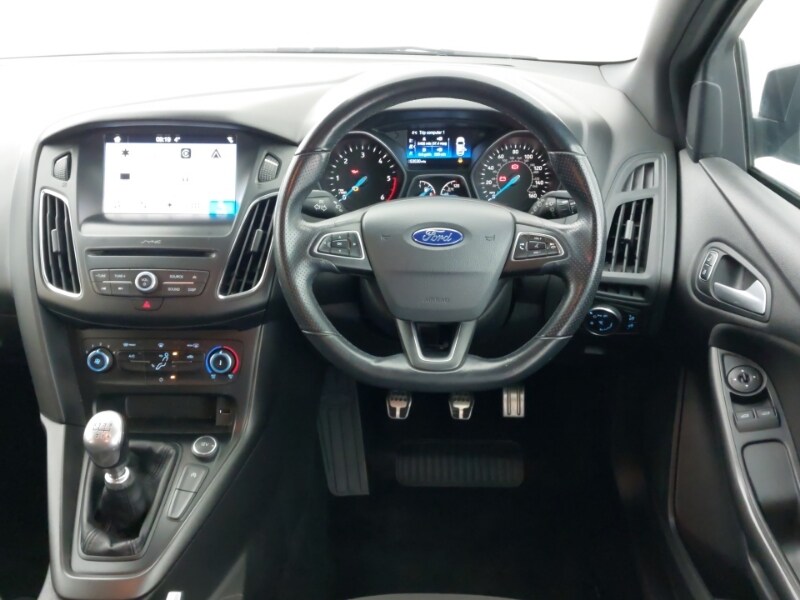 Used Ford Focus 2017 for sale - 77948044: Photo 7