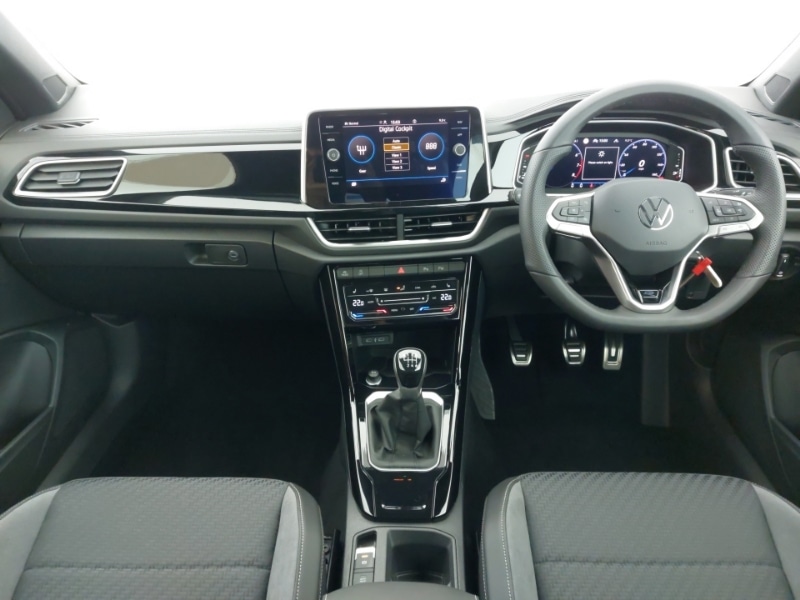 Used Volkswagen T-Roc 2025 for sale - 78071251: Photo 2