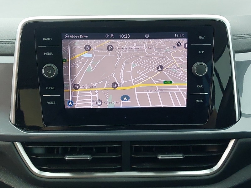 Used Volkswagen T-Roc 2022 for sale - 76071083: Photo 10