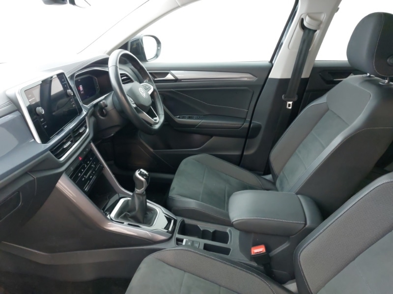 Used Volkswagen T-Roc 2022 for sale - 76071083: Photo 5