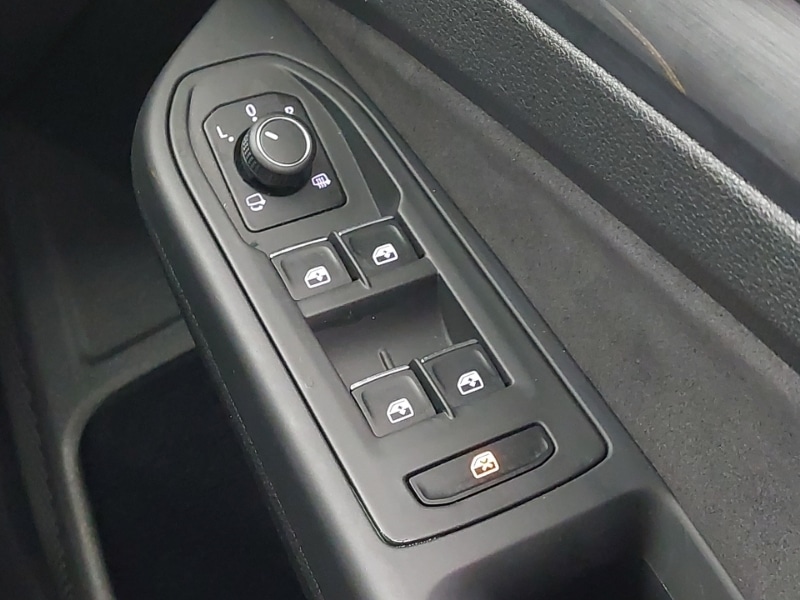 Used Volkswagen Golf 2023 for sale - 76478924: Photo 19