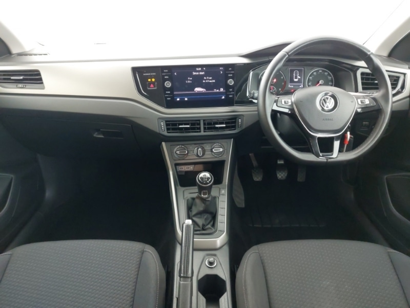 Used Volkswagen Polo 2018 for sale - 78178926: Photo 2