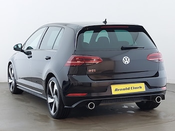 Used Volkswagen Golf 2019 for sale - 77379657: Photo