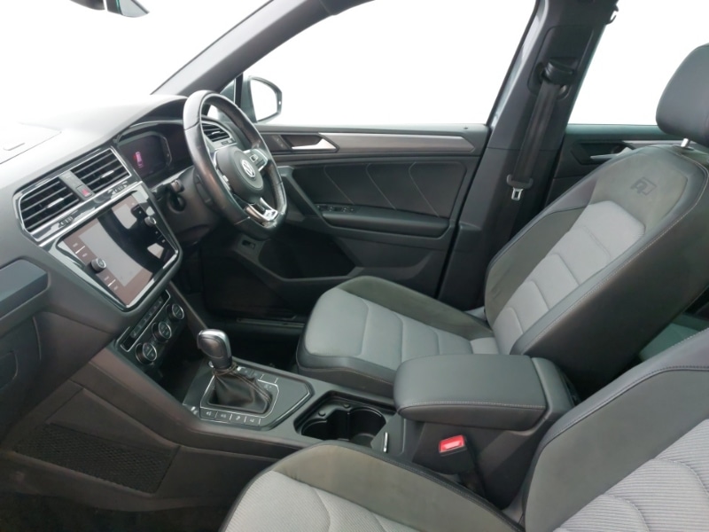 Used Volkswagen Tiguan 2019 for sale - 75988863: Photo 5