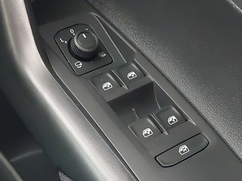 Used Volkswagen Polo 2024 for sale - 77874233: Photo 19